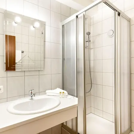 Апарт-отель Kleinwalsertal 3*