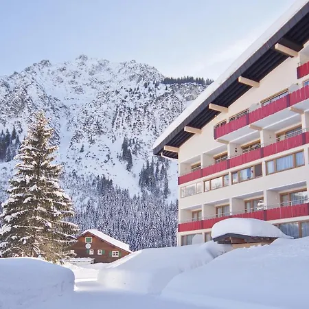 Kleinwalsertal Миттелберг