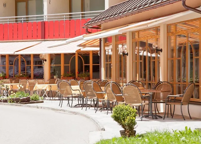 Apartmanhotel Kleinwalsertal 3*